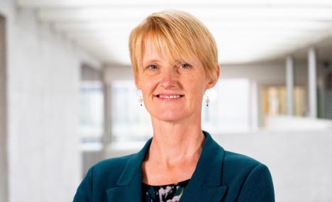 Catherine De Vries is the New Generali Endowed Chair in European Policies – Shaping Leadership in Europe