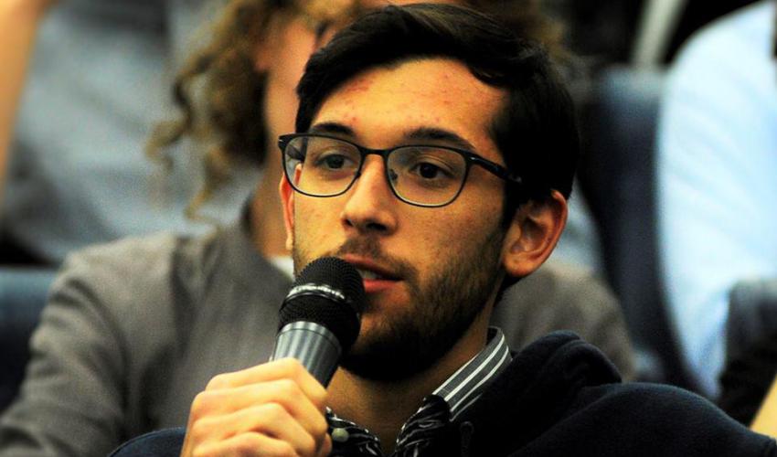 Andrea, uno studente racconta l'occupazione giovanile a Bruxelles