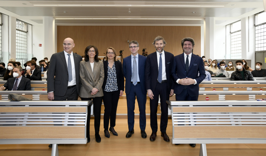 Bocconi and Politecnico, A new Master of Science to Become Top Managers of Sustainability