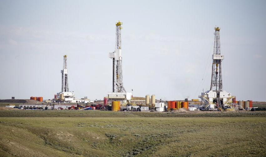 How Fracking Caused the US to Steer to the Right