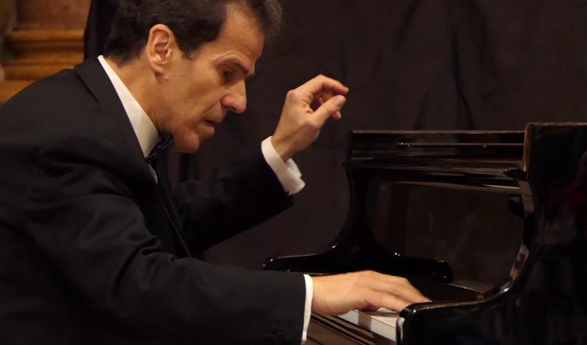 Marco Pasini in Bocconi con Beethoven e Liszt